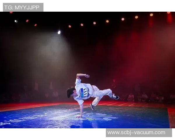 新风暴比赛视频-新风暴比赛视频,激情与技术的完美融合-新风暴比赛视频 新风暴比赛视频-新风暴比赛视频,激情与技术的完美融合-新风暴比赛视频